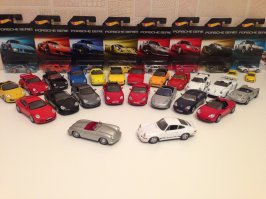 Эх, моя коллекция Porsche намного скромнее будет