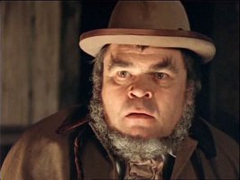 Представитель актёрской династии.
Отец.
Брат.
Племянник.