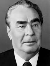 Девушка с самыми широкими бровями в мире стала моделью