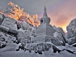 Гора Качканар и буддистский монастырь Шад Тчуп Линг: