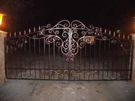 А вот наши работы.
Ручная ковка без штампов.