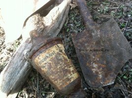 Я бы к такой гранате близко не подошел. Там проржавело все и в любую секунду может взорваться.