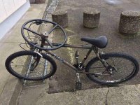 я тоже так делал в детстве, но неудобно