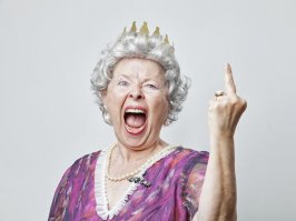 Вы будете высказывать своё мнение вслух и плевать, что кому-то оно не нравится. Людям стоит повнимательнее вас слушать, ведь вы проживёте интересную жизнь и наберётесь огромного опыта. Вы будете считать себя умнее других, но так и есть. Ваш интеллект выше, чем у большинства, поэтому пусть набираются опыта или идут к чёрту!