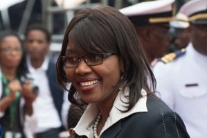 Саара Куугонгелва-Амадила - премьер-министр Намибии с 2015г. до н.вр.
Мясо жесткое наверно, если до сих пор не заканнибалили.