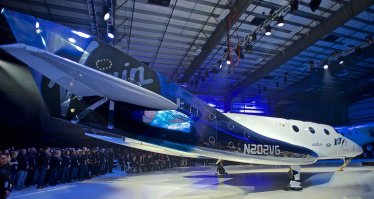 Во-первых первый экземпляр разбился в 2014-м, во-вторых SpaceShipTwo «Unity» проходит лётные испытания с сентября. На словах "Не думаю.." можно было поставить точку.