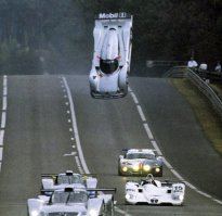 Не они на Ла-Мане летали?