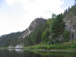 Вам нужно фоток? Их есть у меня!)
3 раза сплавлялся по Белой. Очень красиво, фотки не передадут, но все же...