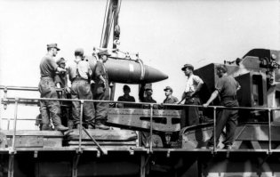 Самоходная мортира"Карл" или изделие 040.