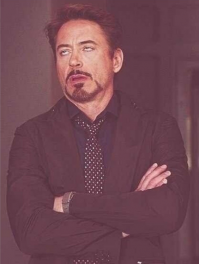 Экстремалы на реактивных крыльях пролетели в одном строю с самолётами