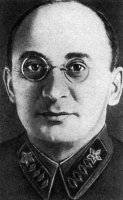 Забытые сумки в блиндаже