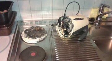 Бывает и достаточно часто. А может и бабуля приехала в гости