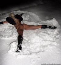 вот еще снежинка