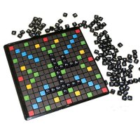 Где-то в закромах есть такая игруха - Эрудит!
Играли семьями, подъездами, по очереди!