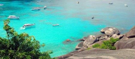 не знаю, по мне так остров Ко Лан в Тайланде и по ближе и подешевле и уж точно ни чем не хуже