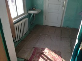 А если заглянуть внутрь, за эти красивые декорации? инфекционное отделение больницы в Грайвороне, с "теплыми" комментариями местных жителей: