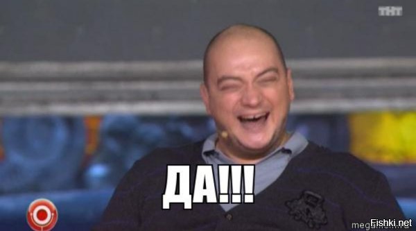 Голые селфи звезд. Зачем они делают это?