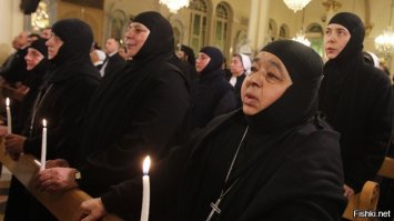 Эх ГАДЫ УбогИЕ... Верните бассейн!