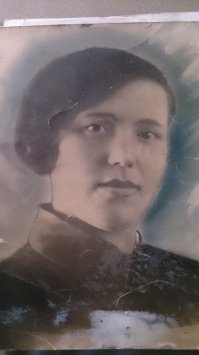 Бабушка моя...
Баба Зоя.