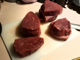 моя диета! мясо и овощи!
на зло веганам!