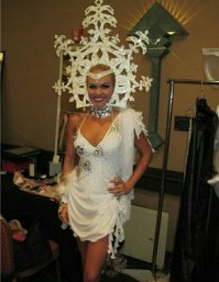 Вот снежинка для взрослых