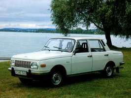 А что же ни слова про Wartburg? Был не менее популярен...