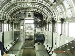 В салоне немецкого трёхмоторного транспорта Ju-52-3mg