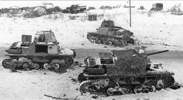 Интересно, спасибо.
Вот из моего: итальянские танки под Сталинградом.