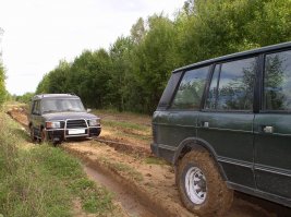 На фритюрнице туда ехать, это было смело, мы LRD и RR там практически сажали, вразрез колеи далеко не везде можно было пройти. Правда, это был 2007 год, сейчас не знаю, как там.