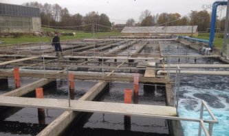 Федеральный селекционно-генетический центр рыбоводства был создан в ноябре 1993 года распоряжением Совета министров Правительства Российской Федерации. Сегодня это крупнейший научно-производственный центр, имеющий мировое значение. Предприятие объединяет научный потенциал людей с мощной рыбоводной базой.

В Ропше сегодня сформированы стада каспийского лосося и арктического гольца (ладожской палии). Центр также является заявителем по четырём зарегистрированным новым породам, а так же имеет две заявки на селекционные достижения.