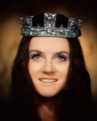 - Герой, Я не люблю тебя.