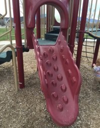 А тут то что не так? Это ж не горка!