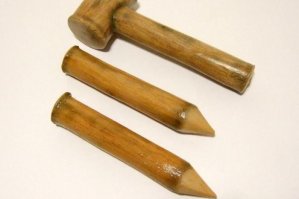 Новогодняя скидка на наборы осиновых кольев ищите во всех магазинах по соседству!