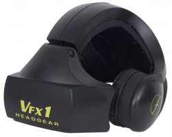 В 98-м году на выставке поиграл в дум-2 в одном из первых шлемов - VFX1. Т.к. желающих было много, а шлем - один, то поиграть удалось всего 10 минут. Но ощущения были такими яркими, что еще минут 5 после игры ходил и не до конца понимал, где я.