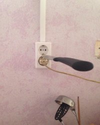 Вообще обычно из вилки евровилку делают...