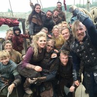 Кстати хороший сериал, кто знает продолжение будет?