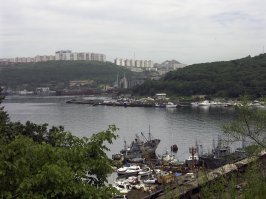 Это не Улисс и даже не Владивосток, тем более лодки АПЛ, там же тока дизельные
Вот как по настоящему