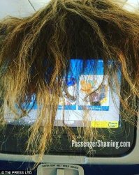 Хочется взять ножницы и обрезать вокруг экрана