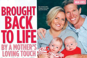 Народ, я с вас хренею! "Почему на фотке так, почему эдак, гонево, не может быть!" А потом жалуемся, что очерствели. Мало людей живьем хоронили? А потом говорили, мол, чудо случилось! Оказывается врач пульс находить не научился. А может и чудо! Главное - жив!
Прям форум акушеров-гинекологов, а не фишки!