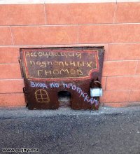 А вот и кинотеатр.