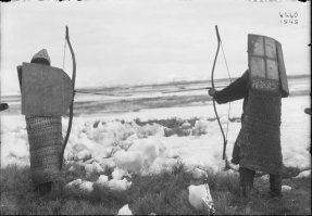 Ржака-то ржака, но бывало и такое. Последний раз они вообще в сороковых годах сцепились с алеутами, считай СССР с США воевали.