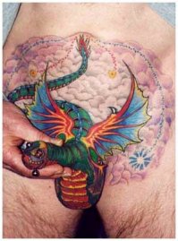 А вот что у них под набедренными повязками