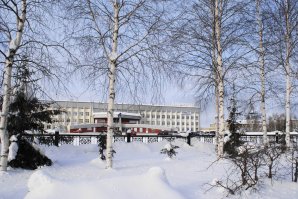 нижневартовск, аэропорт