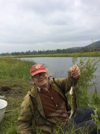 Нашим детям летом не страшен даже лед) мы царствуем на троне из него)а летом у нас так красиво... и рыбалка какую пожелаешь! С наступающим новым годом из далекого города Якутска!!! P.S. сегодня очень тепло , -33 приезжайте в марте на открытие ледового городка, и лыжной трассы "Техтюр", не пожалеете!