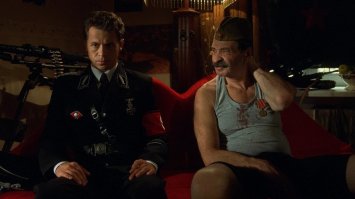 вто где позорище собралось