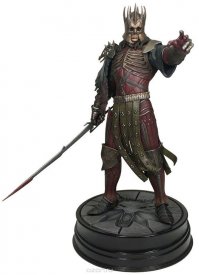 По Ведьмаку сейчас по предзаказу предлагают фигурки главных героев, по три "рубля" штучка.