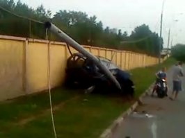 В Беларуси фура протаранила учебный автомобиль