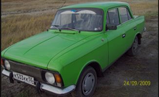 А я на таком ИЖ - 412 ИЭ начинал в 1993 году. Никогда не забуду эти кулисы кп с сухариками и тряпочку на бензонасосе