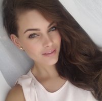 Ролен Штраус - я б с такой и ненакрашенной с удовольствием просыпался!



Тока замужем она ужо.... блин.