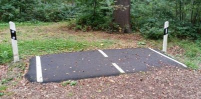 Ну в принципе все можно объяснить, прикалываються люди или просто дубодятлы. Но вот на этой моя фантазия отказала